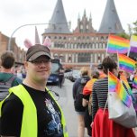CSD Lübeck Pride Demo und Strassenfest - Foto 81