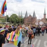 CSD Lübeck Pride Demo und Strassenfest - Foto 104