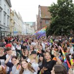 CSD Lübeck Pride Demo und Strassenfest - Foto 160