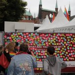 CSD Lübeck Pride Demo und Strassenfest - Foto 203