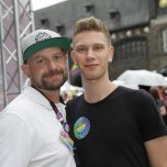 CSD Lübeck Pride Demo und Strassenfest - Foto 273