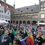 CSD Lübeck Pride Demo und Strassenfest - Foto 316