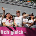 CSD Hamburg Pride Demo - Foto 385