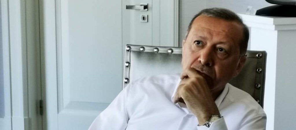 Erdogan verteidigt Ali Erbas’ homophobe Predigt