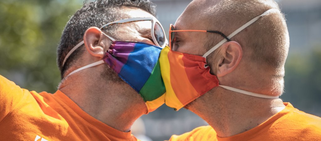 DIE LINKE.queer fordert Queer-Gipfel im Kanzleramt
