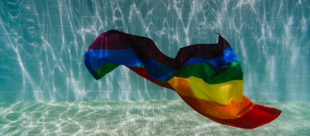 LGBTI*-freundlicher Strandklub muss Strafe zahlen