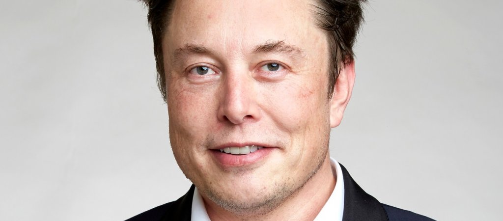 Elon Musk verspottet Twitter und andere Tech-Giganten