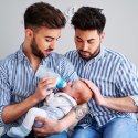 Israel erlaubt homosexuellen Paaren die Leihmutterschaft